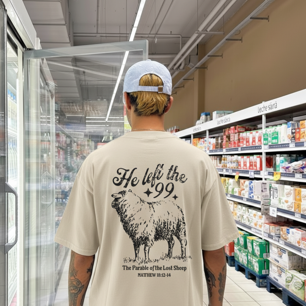 Camiseta Oversized He Left the 99