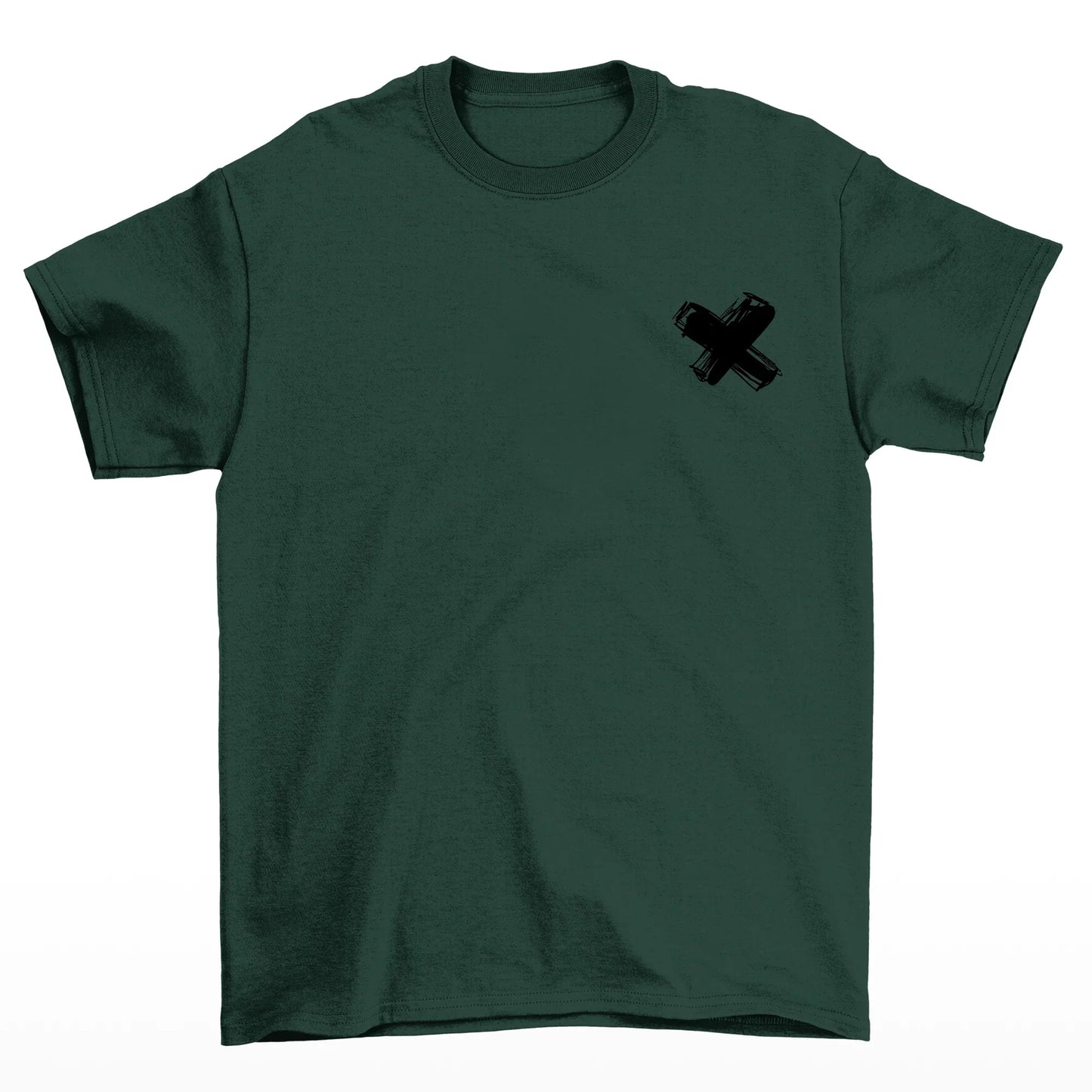 Camiseta frente na cor verde com uma estampa no peito de X