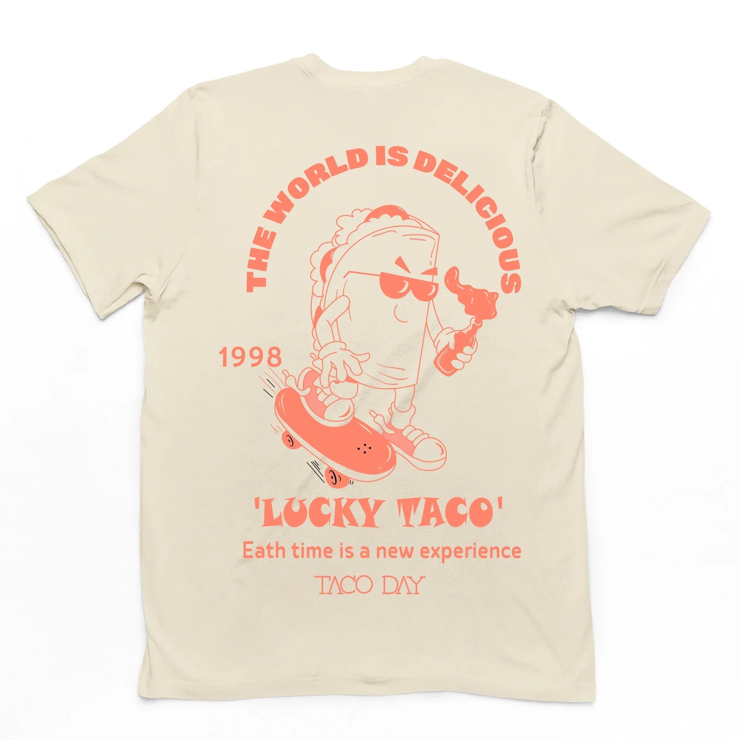Camiseta Básica The World Is Delicious Lucky Taco - pérola