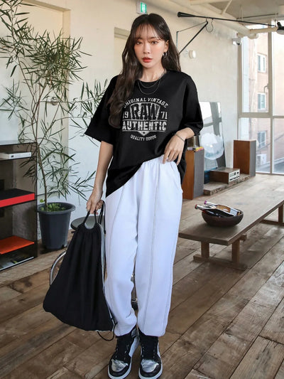 Camiseta Básica Feminina Com Estampa Vintage