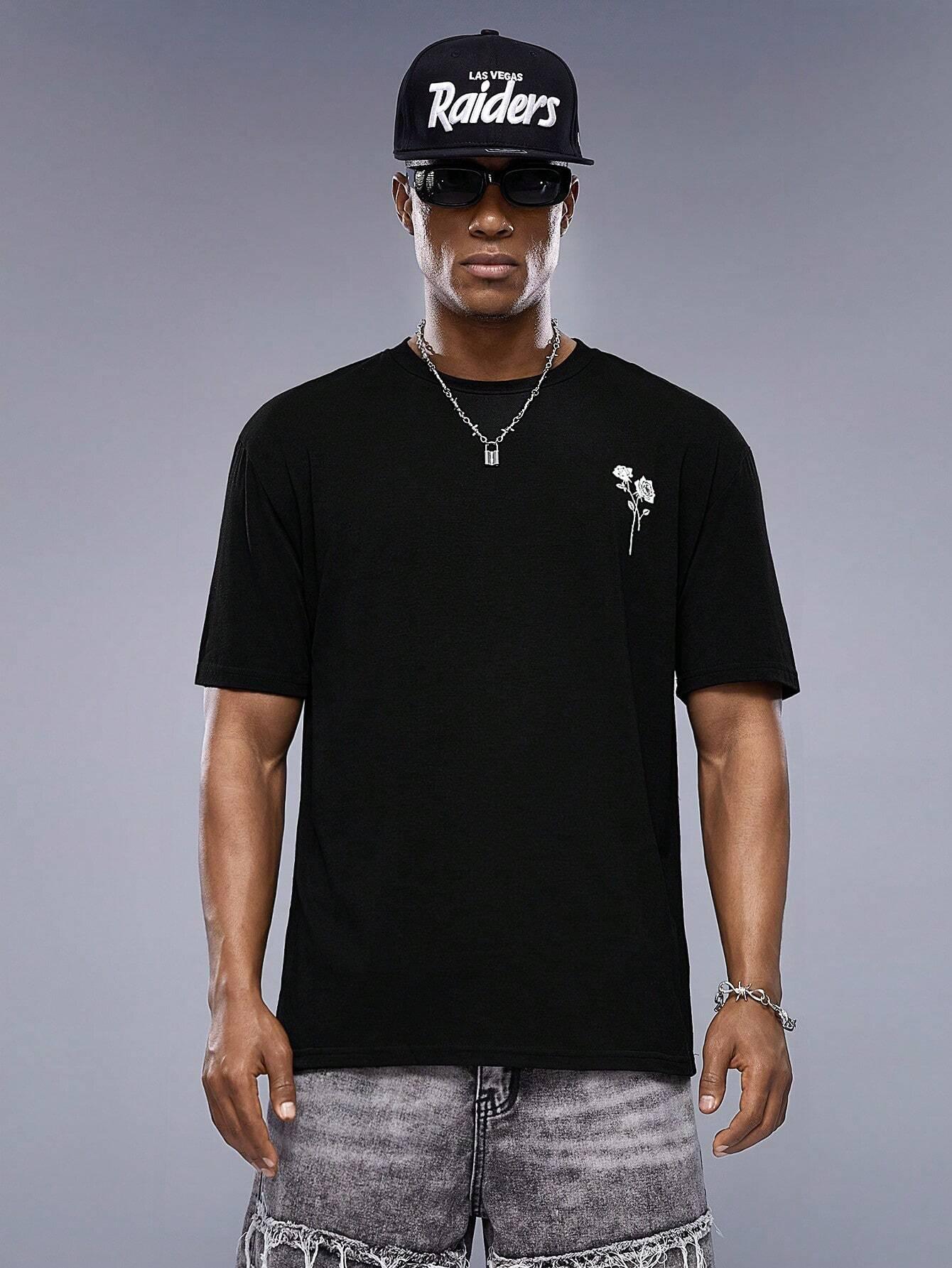 Camiseta Básica Unissex Not Bound Rose Flower frente - preto