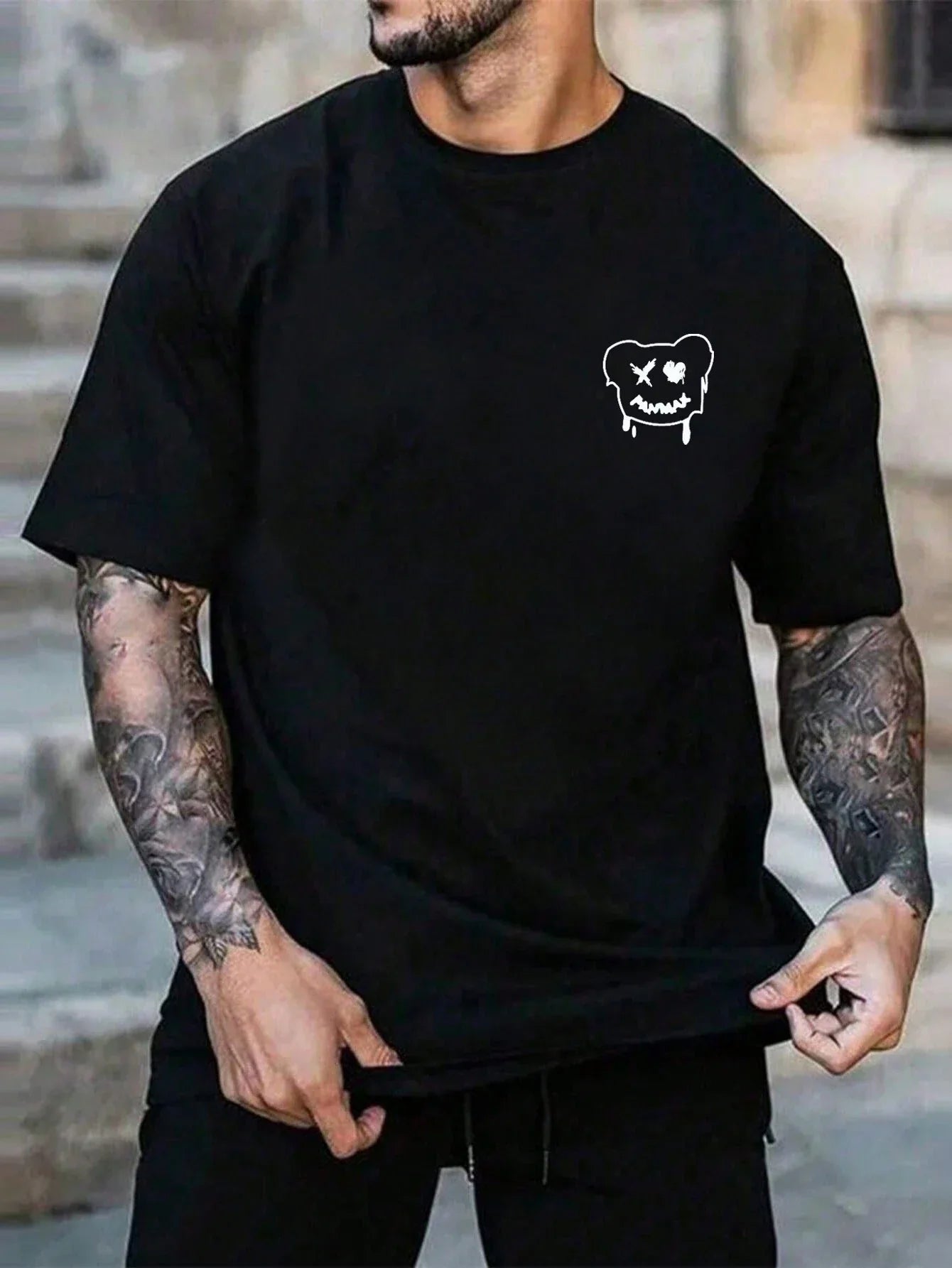 Camiseta Básica preta Unissex Com Estampa Ursinho - Preto