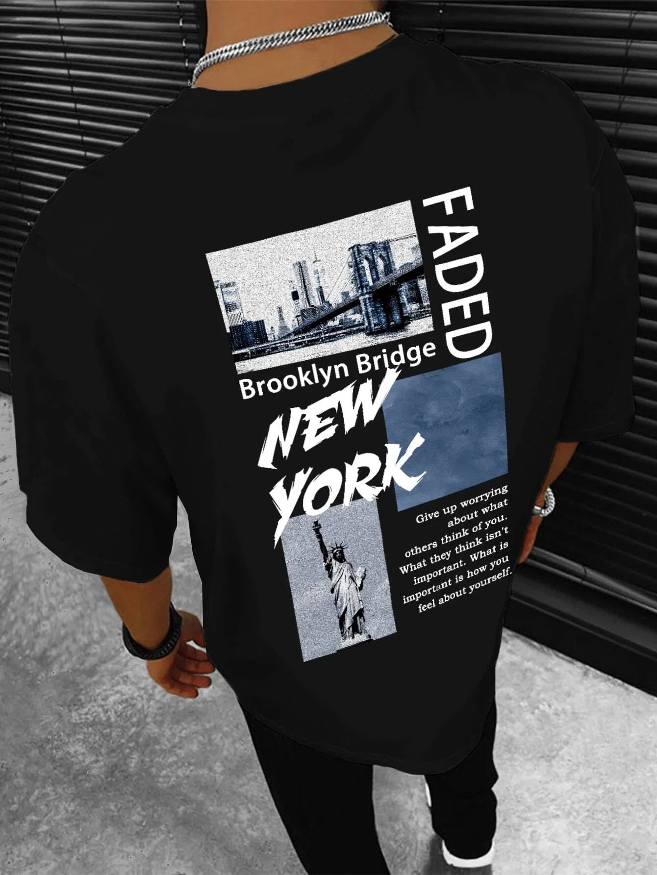 Camiseta Básica Unissex Com Estampa Ponte de Brooklyn