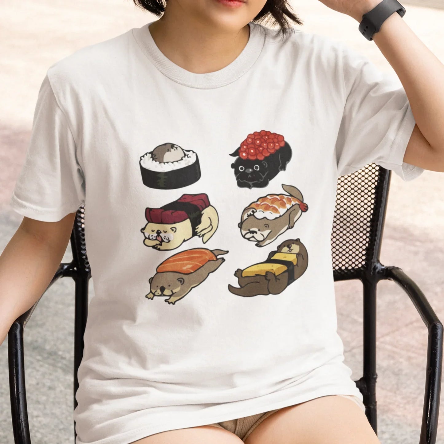 Camiseta Básica Lontras Sushi