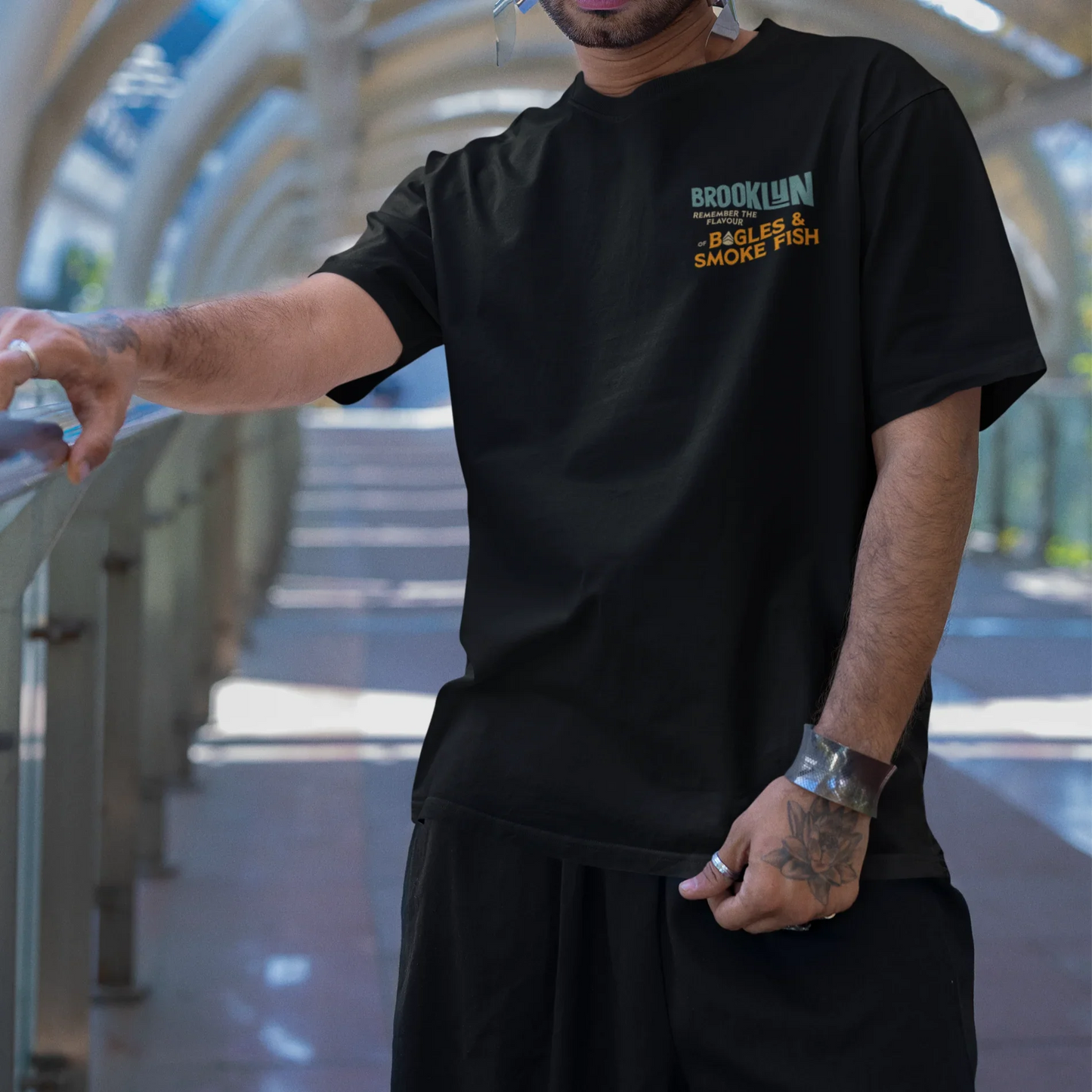 Camiseta Básica Unissex Brooklyn Remember The Flavour