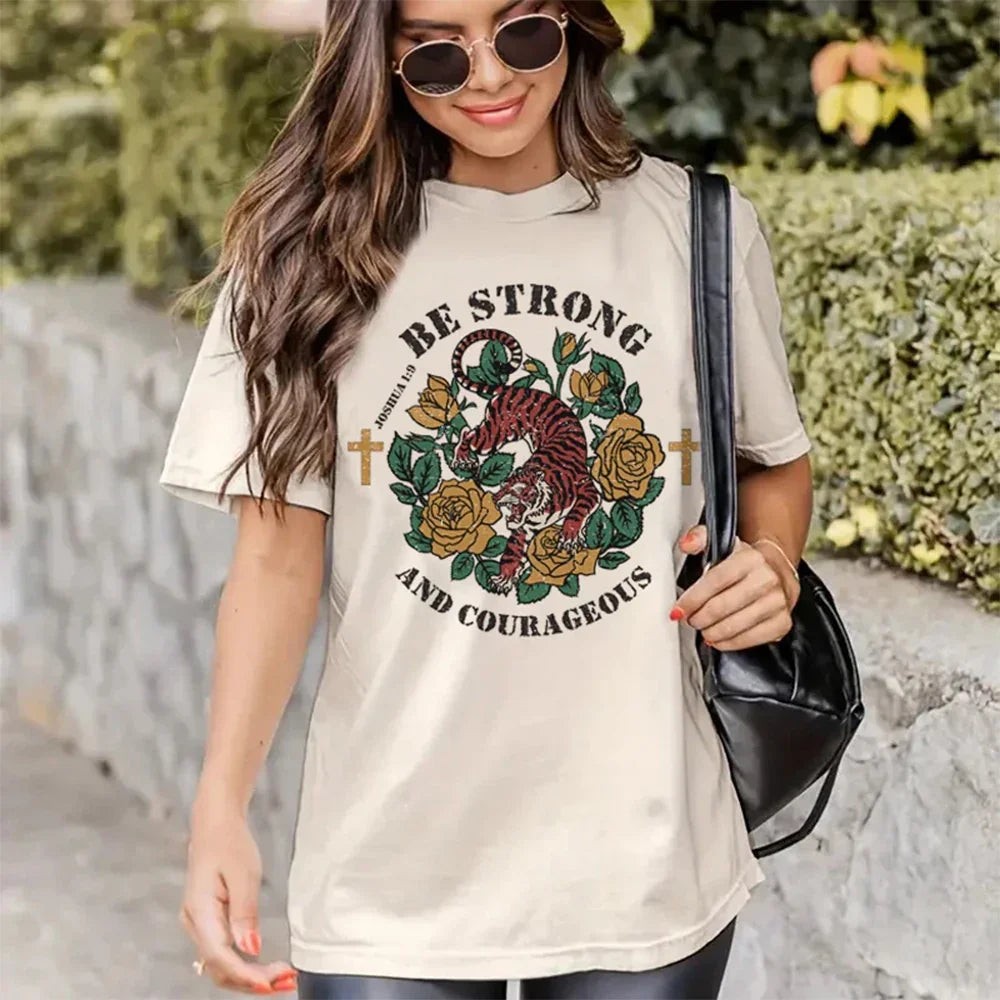 Camiseta Básica Feminina Com Estampa Leopardo