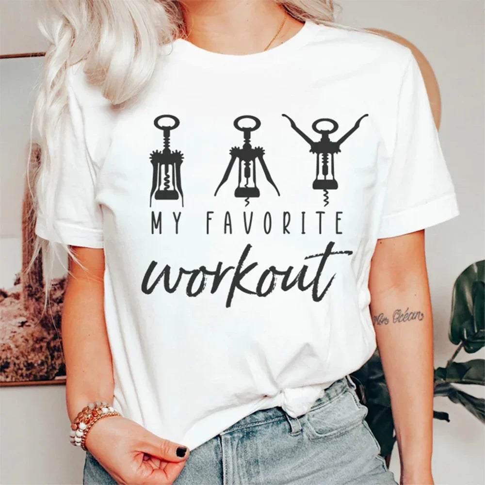 Camiseta Básica Feminina Com Estampa Exercício Favorito