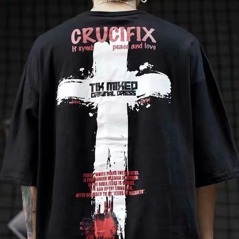 Camiseta Básica Crucifix Peace and Love - PRETO