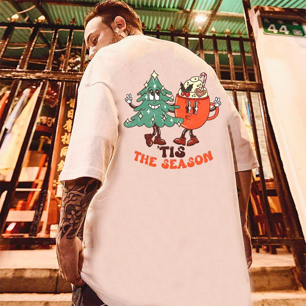 Camiseta Básica Com Estampa Natal Arvore E Xicara