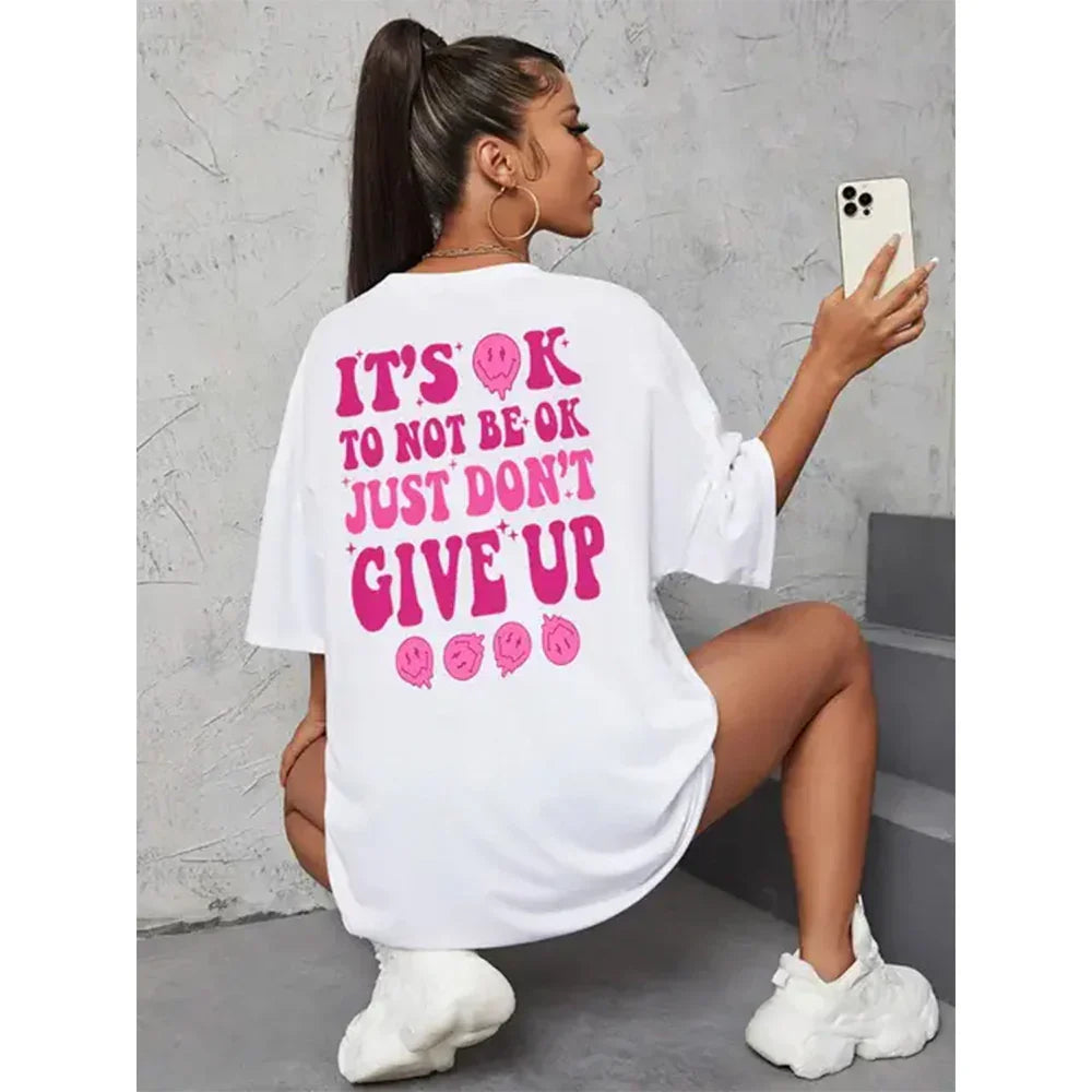 Camiseta Básica Unissex Com Estampa Rosto Derretido