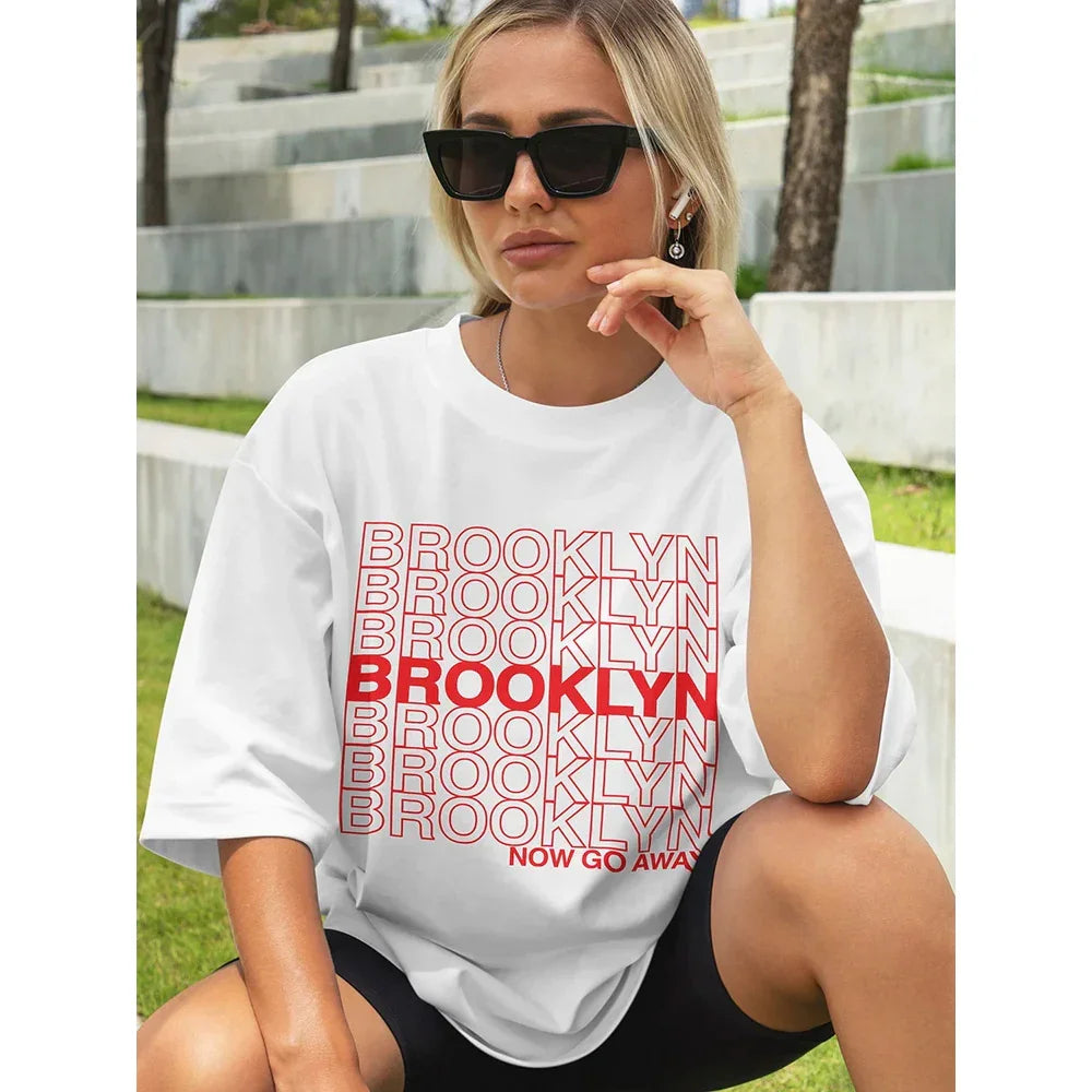 Camiseta Básica Feminina Com Estampa Brooklyn