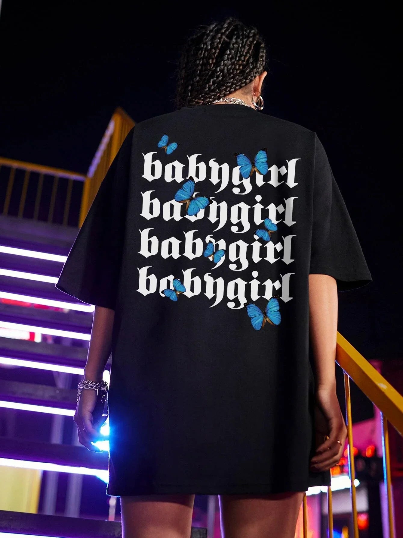 Camiseta Básica Feminina Babygirl Borboleta Preto