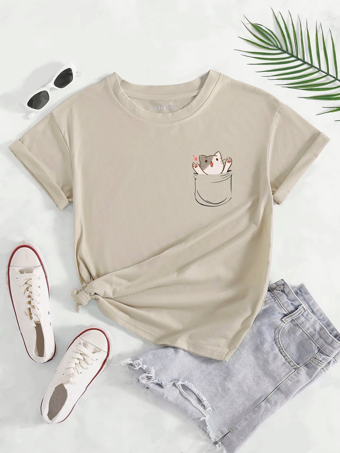 Camiseta Feminina Gato de Bolso Gatinho Fofo T SETE CUSTOM INDUSTRIA COMERCIO E CONFECCOES DO VESTUARIO LTDA