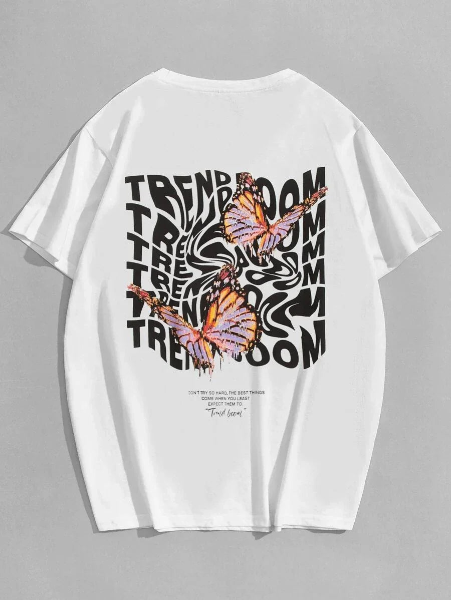 Camiseta masculina com estampa borboleta