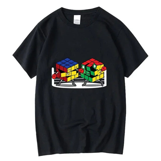 camiseta básica com estampa briga de cubo mágico