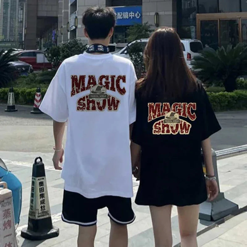 Camiseta Básica Com Estampa Chápeu De Bruxa