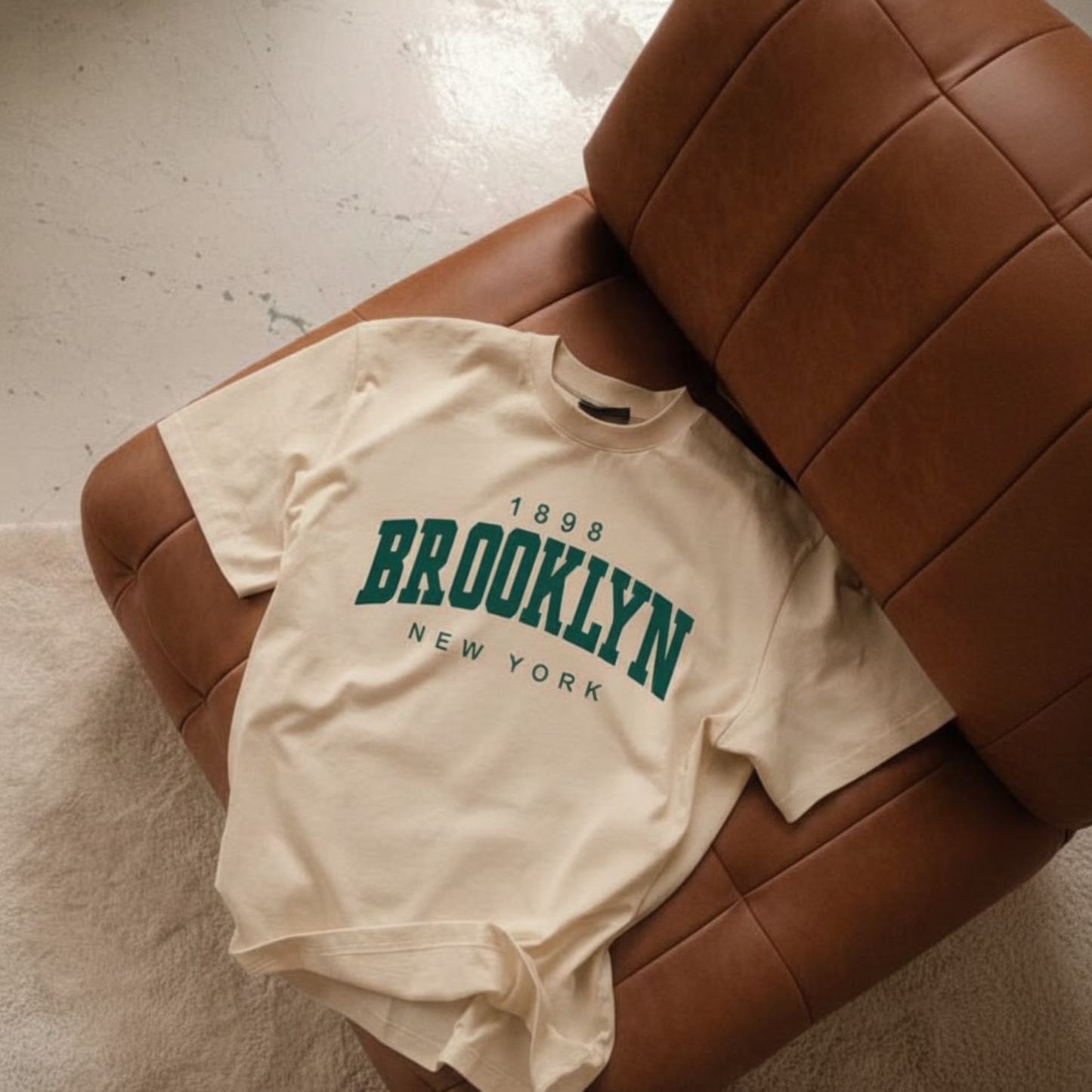Camiseta Básica Feminina Estilo Brooklyn New York 1898