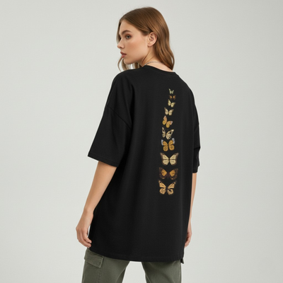 Camiseta Básica Feminina Borboleta nas Costas Tattoo