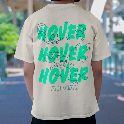 camiseta básica estampa de ursinho astronauta - pérola