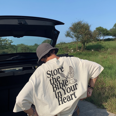Camiseta Oversized Store The Bible In Your Heart