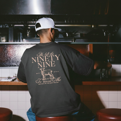 Camiseta Oversized Ninety Nine Ovelha Black