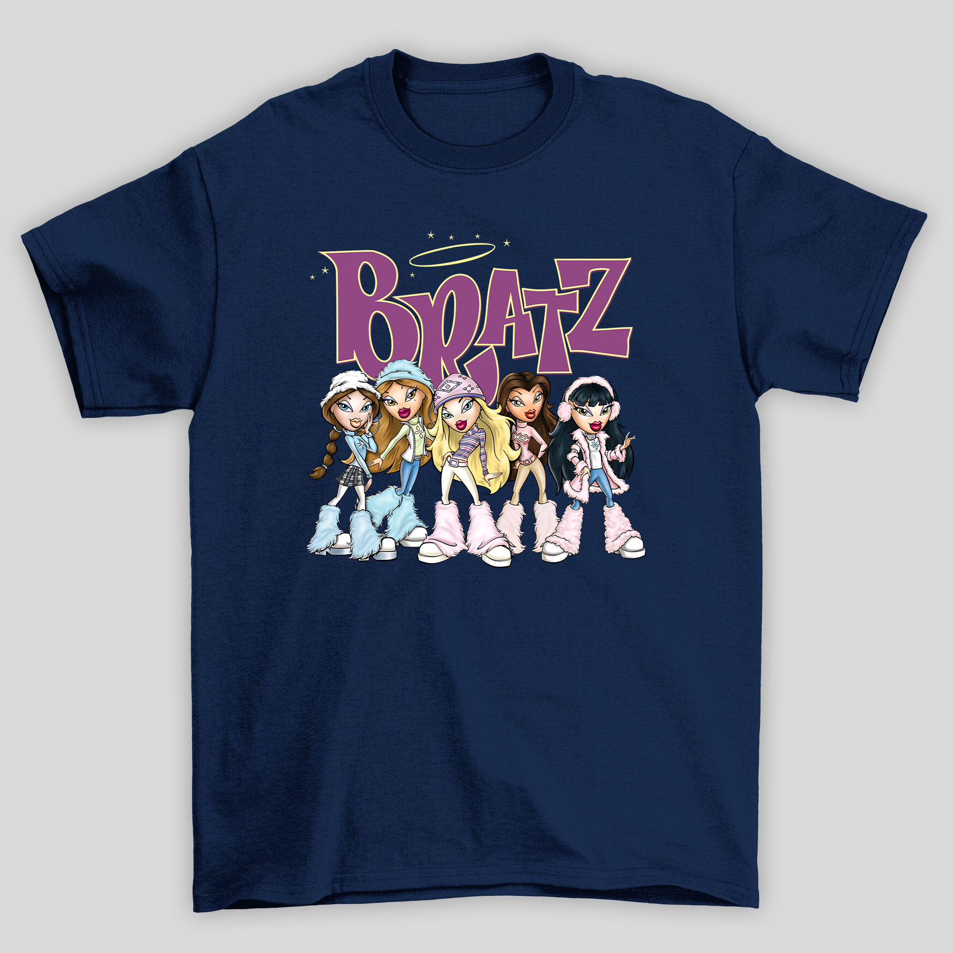 camiseta básica azul marinho estampa bratz boneca 