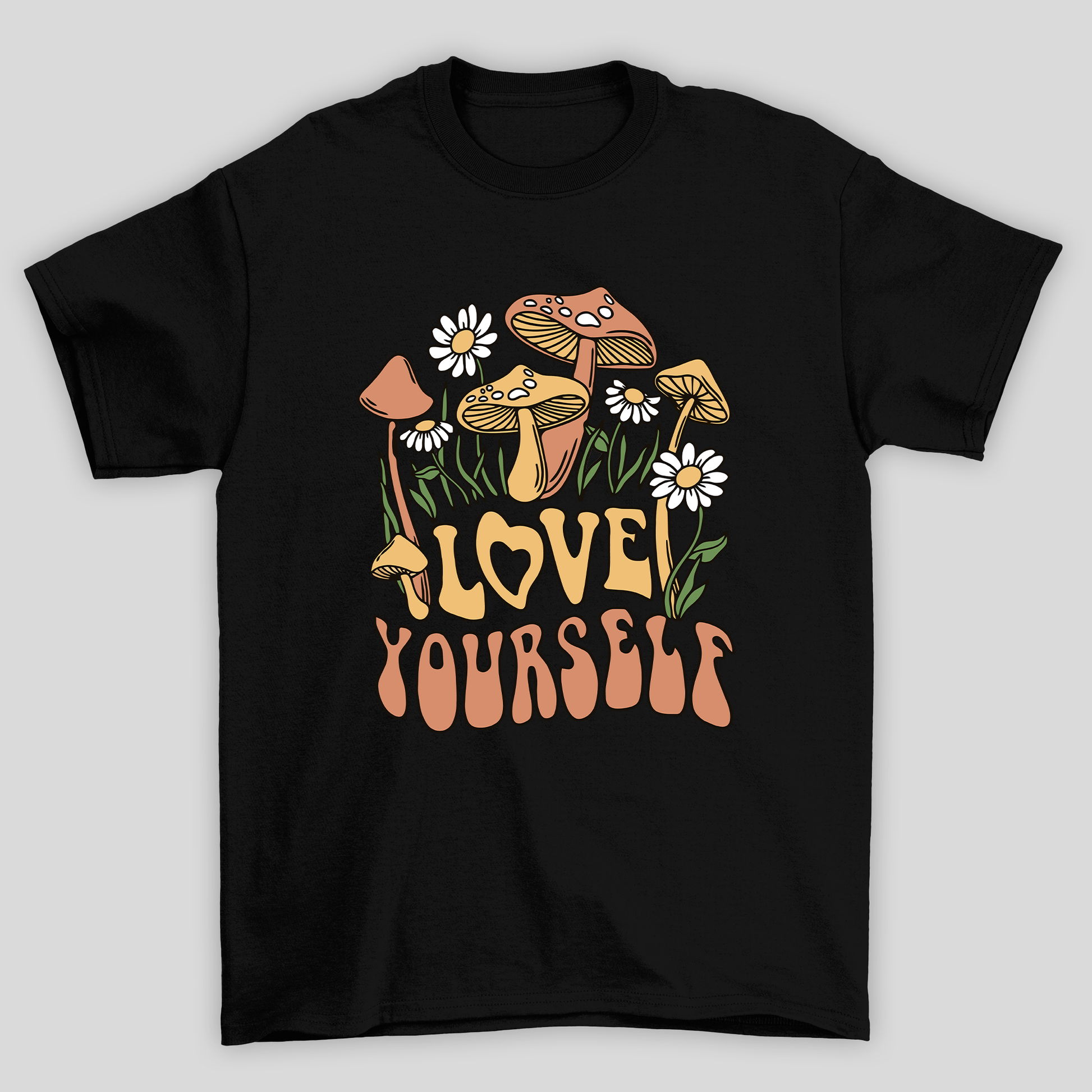 Camiseta Básica Love Yourself Cogumelos Mágicos - PRETO 