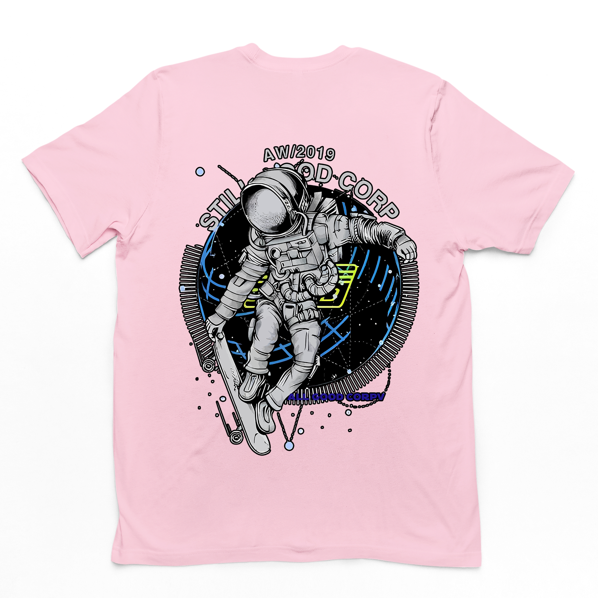 Camiseta Básica Algodão Astronauta Andando de Skate- Rosa bebe