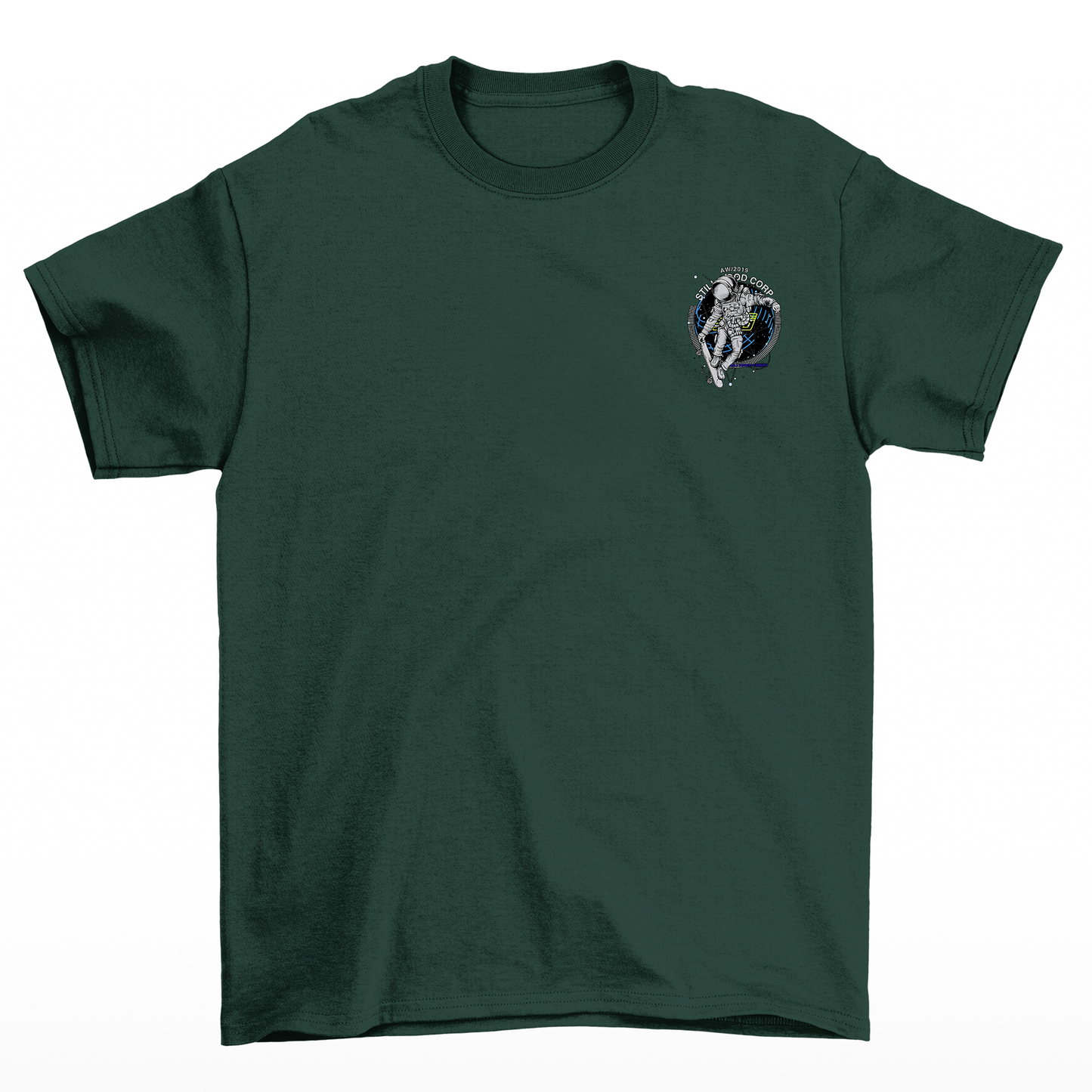 Camiseta Básica Algodão Astronauta Andando de Skate- Verde