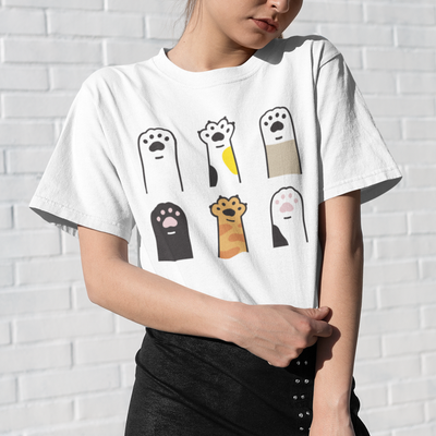 Camiseta Básica Com Estampa Patinha De Gatos- Branco