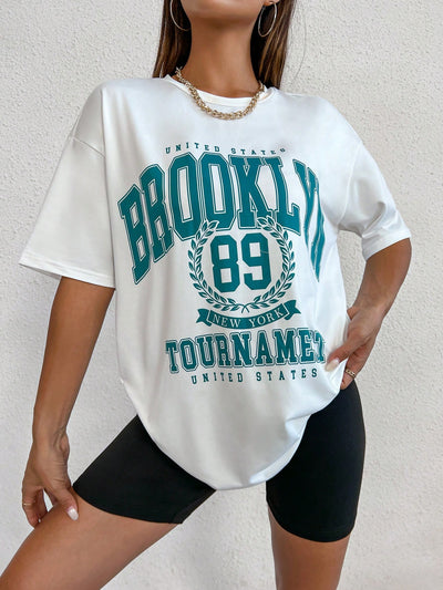 Camiseta Básica Feminina Com Estampa Brooklyn New York