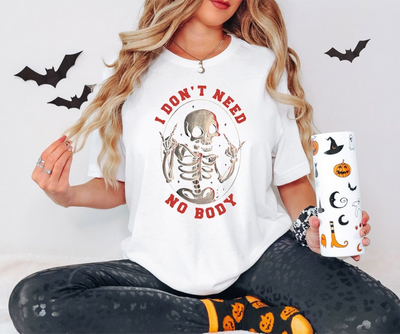 Camiseta Básica Com Estampa Esqueleto