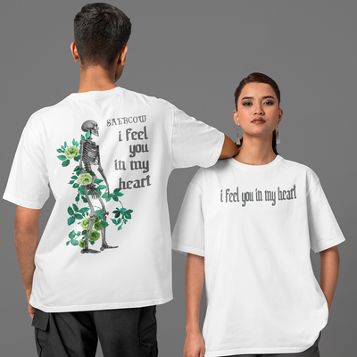 Camiseta Básica Unissex I Feel You in My Heart Skull  - branco