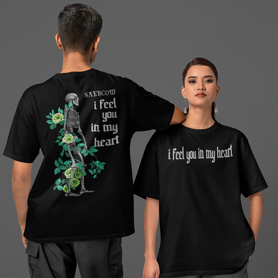 Camiseta Básica Unissex I Feel You in My Heart Skull  - preto