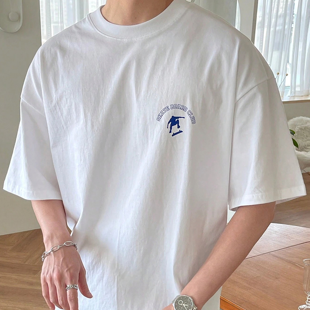 Camiseta Básica Unissex Skate Board Club - branco