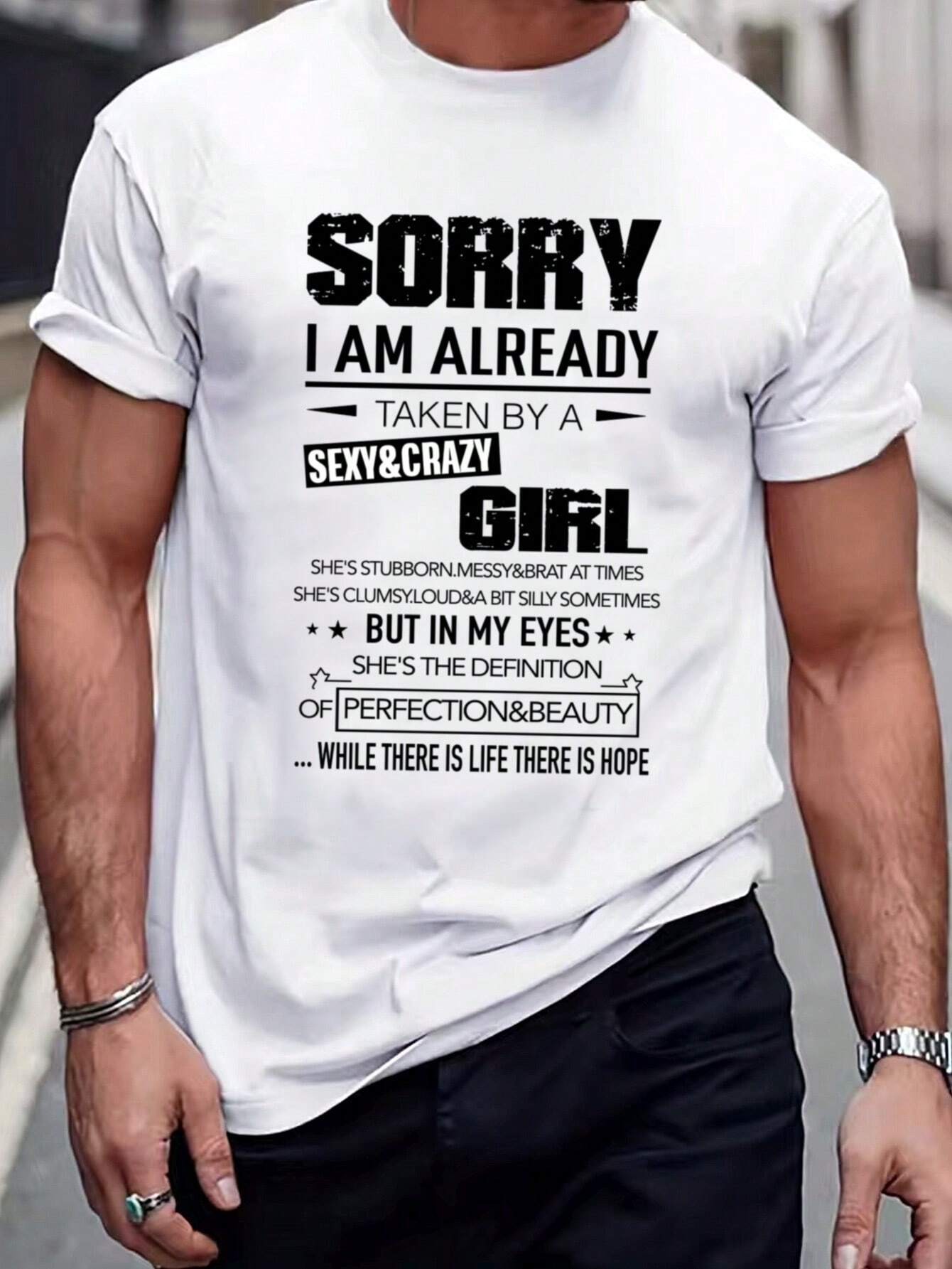 Camiseta básica Unissex Com Estampa NAmorada Maluca