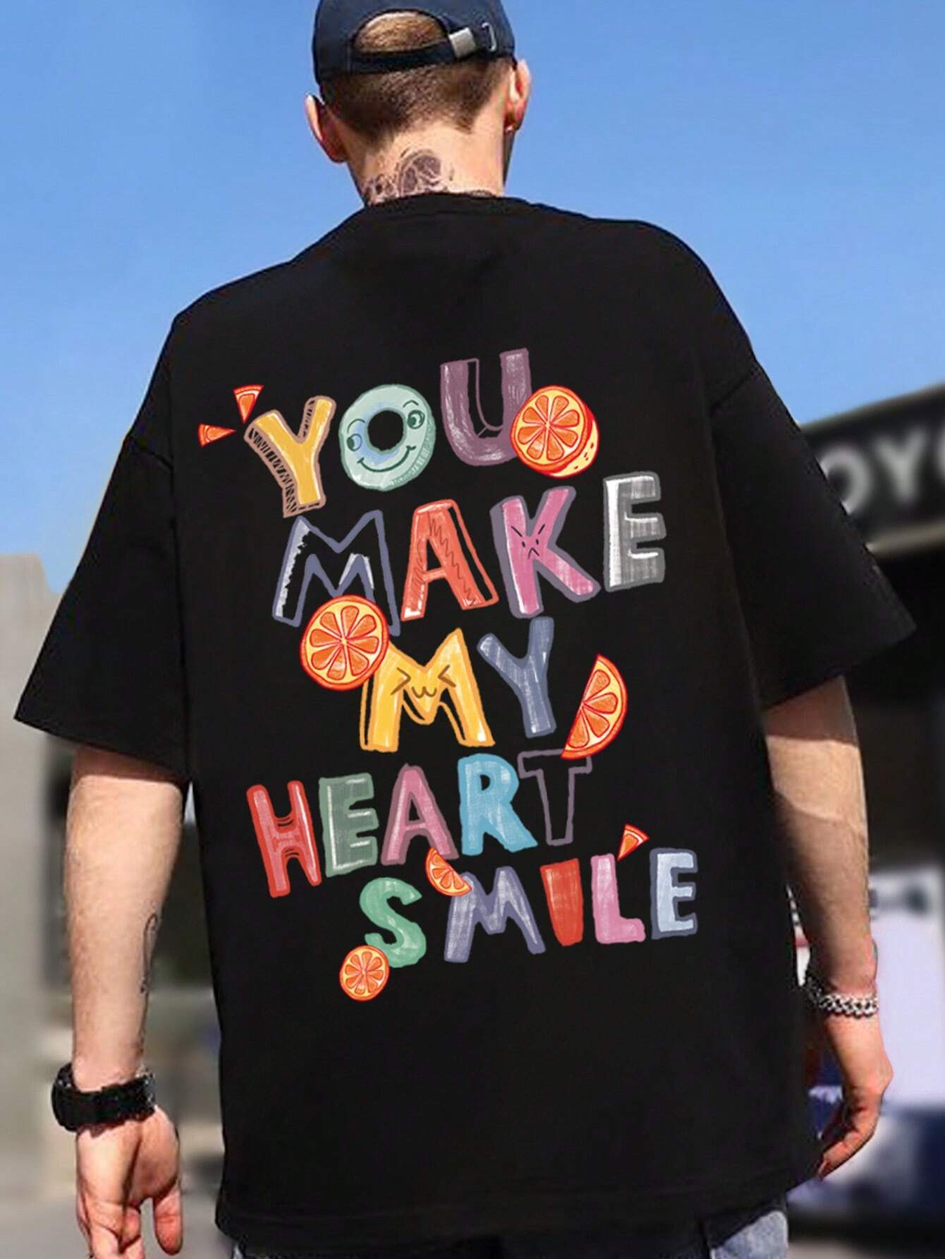 Camiseta Básica Unissex You Make My Heart Smile - preto