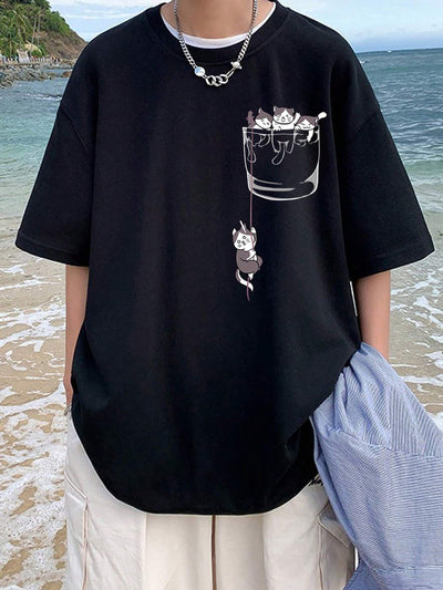 Camiseta Básica Unissex Com Estampa Gatinhos No Bolso- Preto