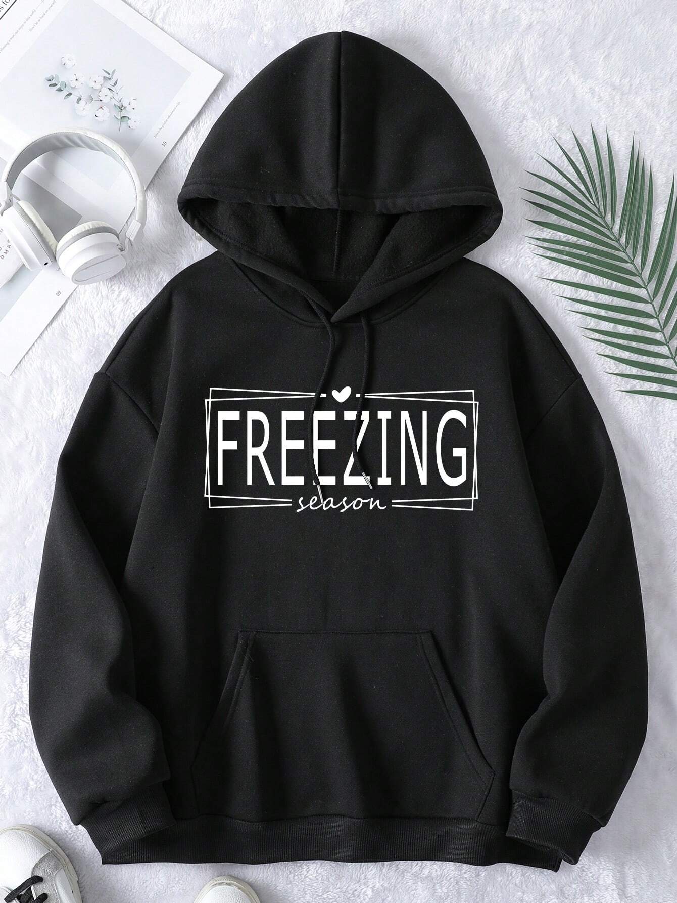 Moletom Com Capuz Unissex Love Freezing Season - PRETO ( FRENTE )