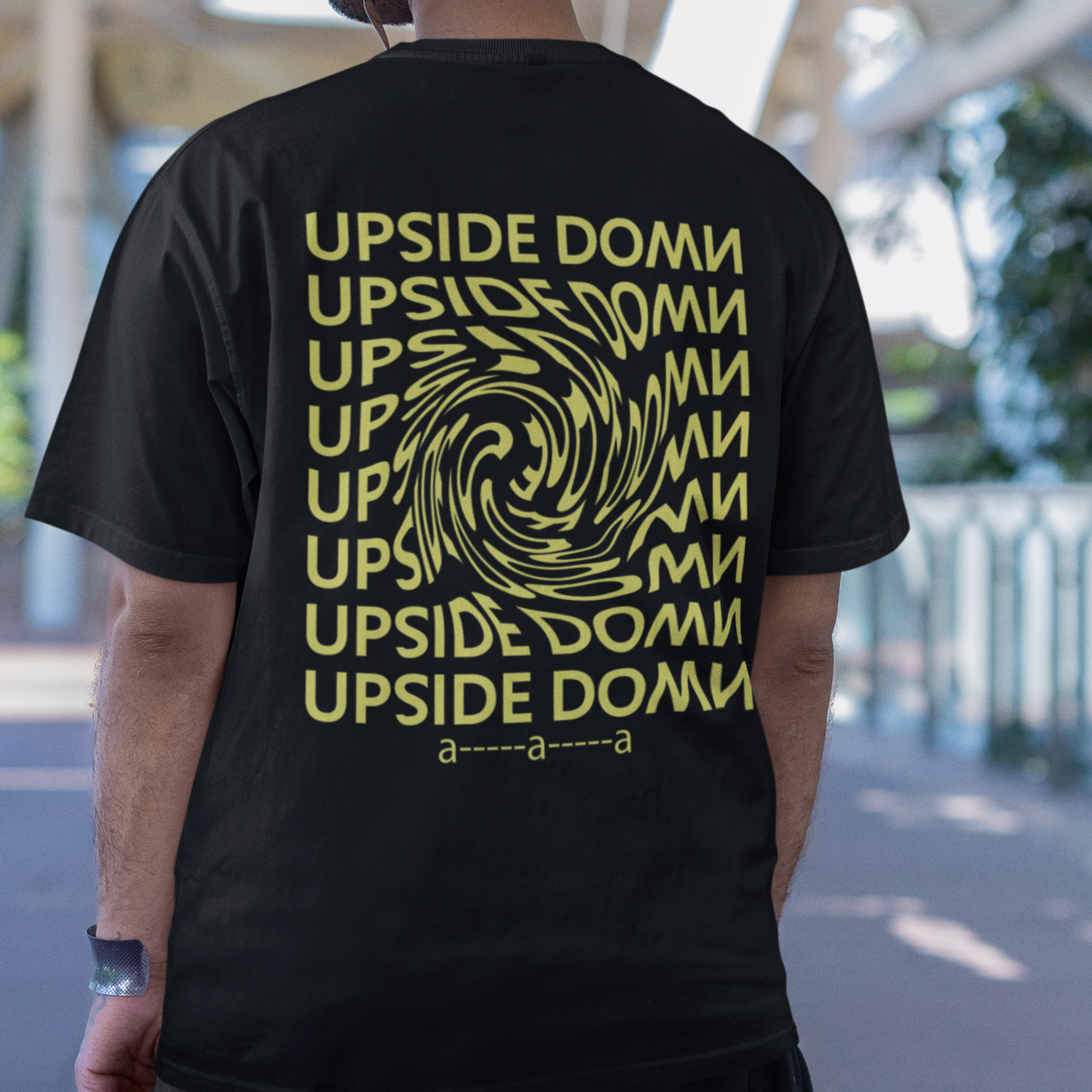 Camiseta Masculina a a a Upside Down
