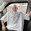 camiseta Básica Unissex  De Cachorro Andando De Skate - branco