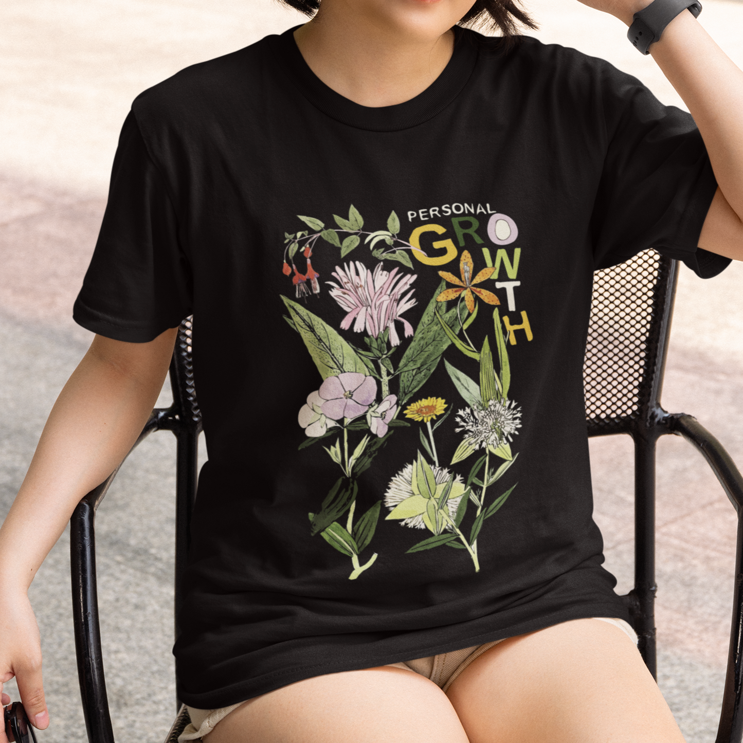 Camiseta Básica Unissex Personal Growth Flowers