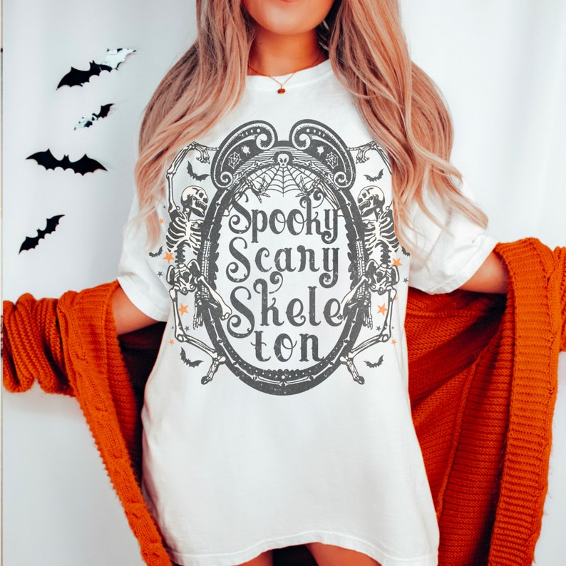 Camiseta Básica Halloween Spooky Scary Skeleton