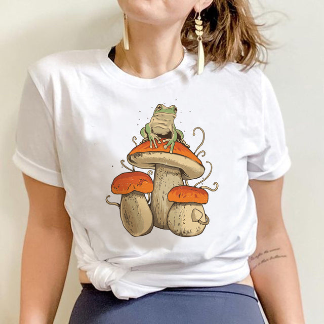Camiseta Básica Sapo Em Cogumelos