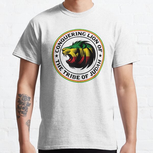 Camiseta Básica Conquering Lion