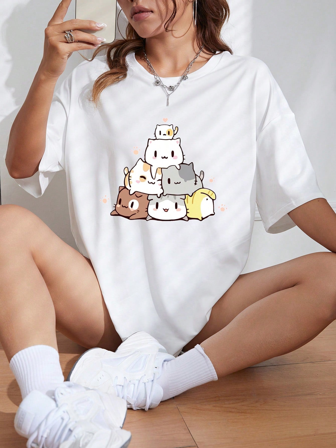 Camiseta Básica Cat Pile Gatinhos