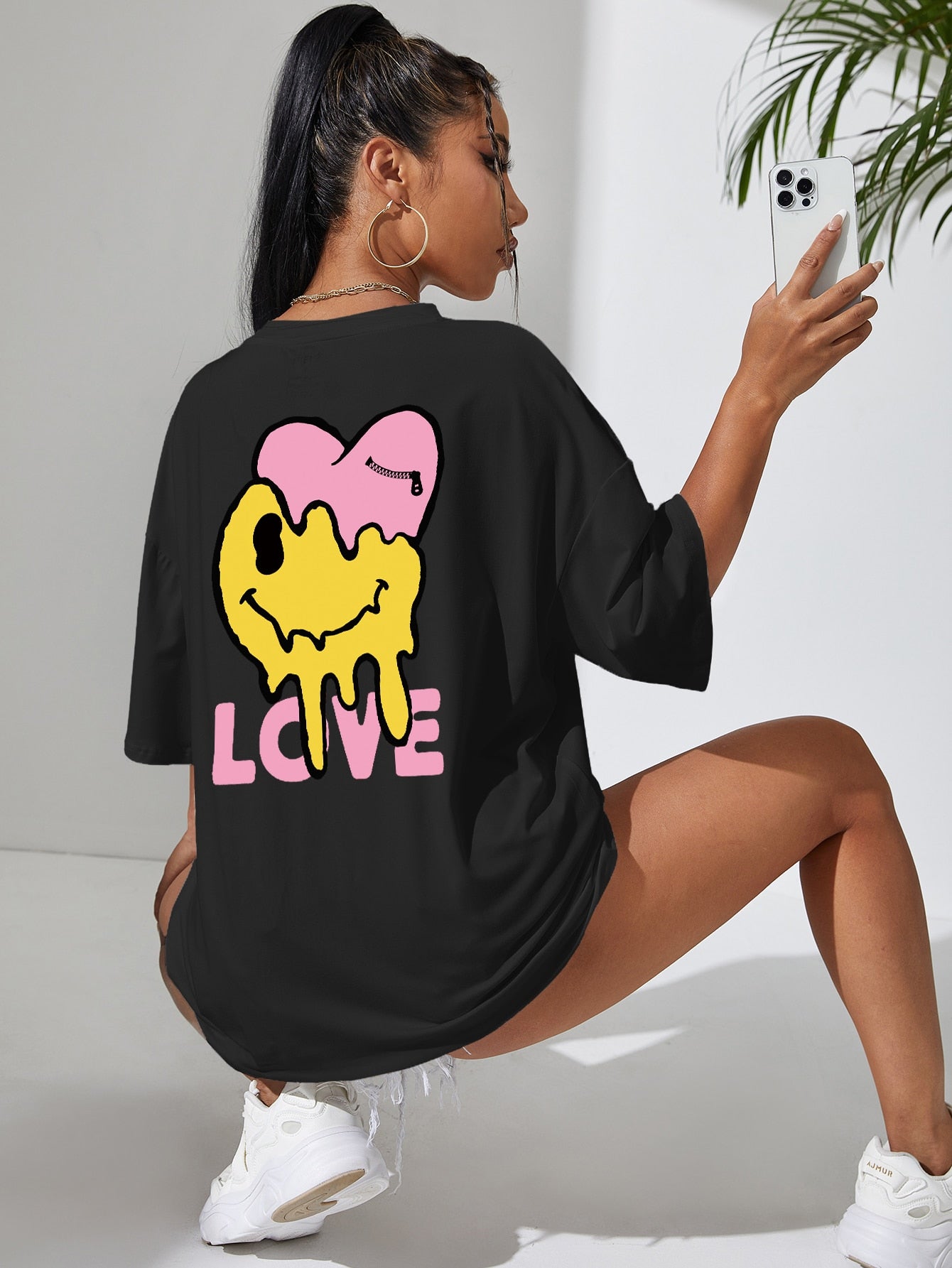 Camiseta Básica Love Melting Heart and Smile