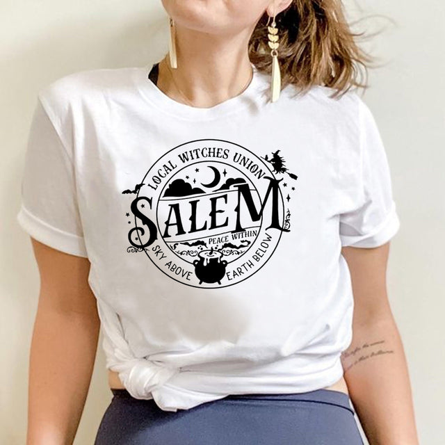 Camiseta Básica Com Estampa Bruxas Salem