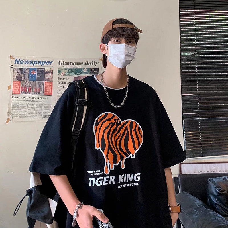 Camiseta Básica Heart Tiger King - preto