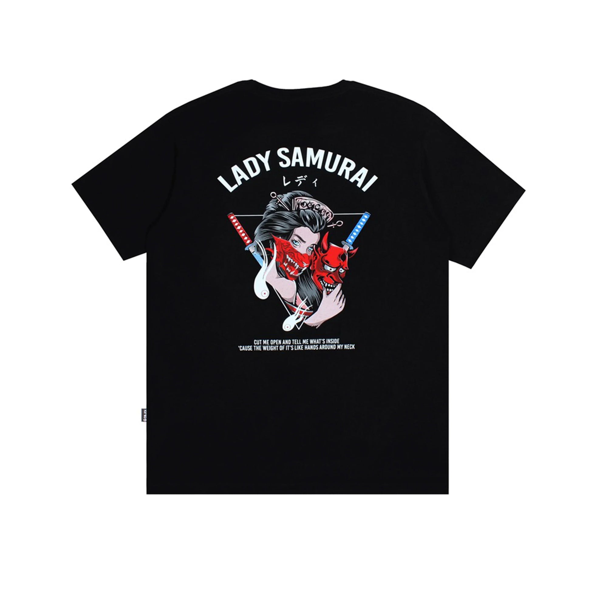 Camiseta básica com estampa mascara demonio-preto